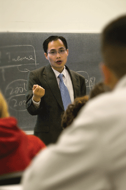 Zhaodan (Jordon) Huang, Ph.D., Assistant Professor of Economics