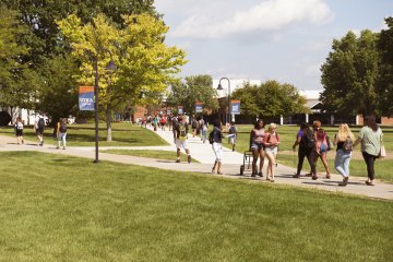 Utica College campus, Academic quad