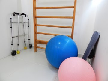 physical therapy equipment generic