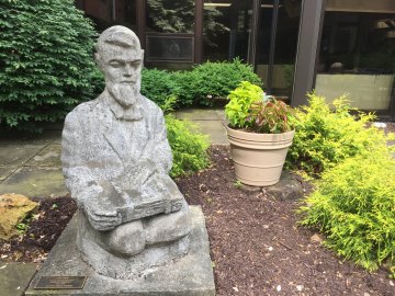 Asa Gray Statue