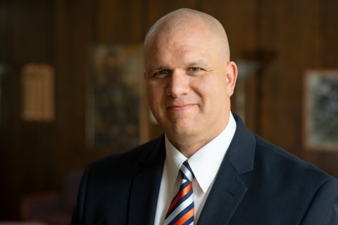 Professor Robert Swenszkowski