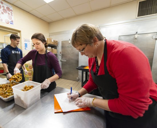 Food Recovery Network - Erin Kelly - Nutrition