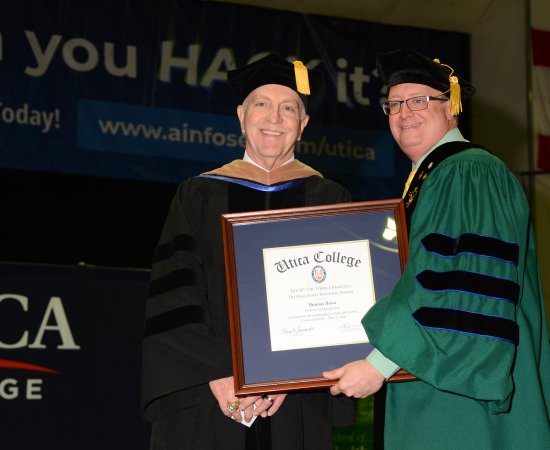 Thomas Rossi receives Crisafulli Award 2019