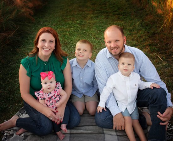 AJ Fus '04 and family