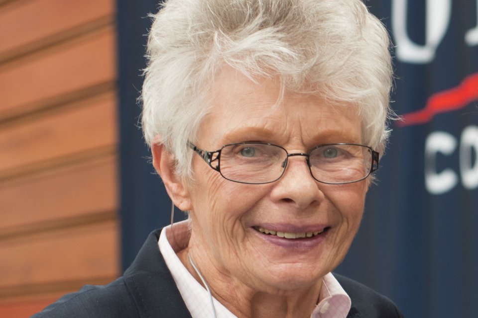 Sally Majka '61